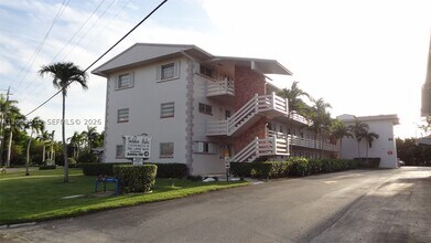 Building Photo - 700 Layne Blvd