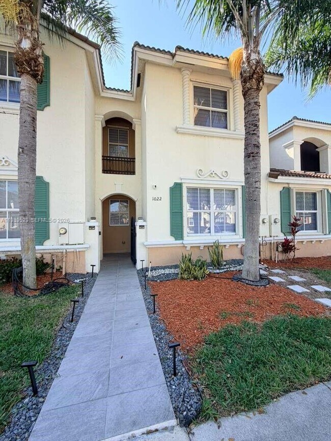 Building Photo - 1022 NE 42nd Terrace