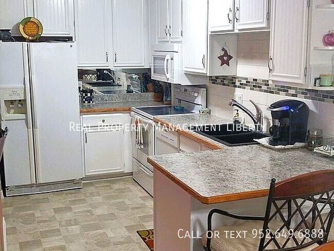 Foto del edificio - 10425 Decatur Cir