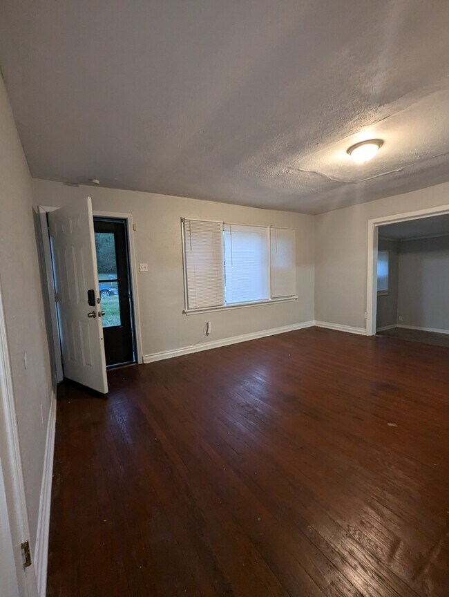 Foto del edificio - 605 Abston St