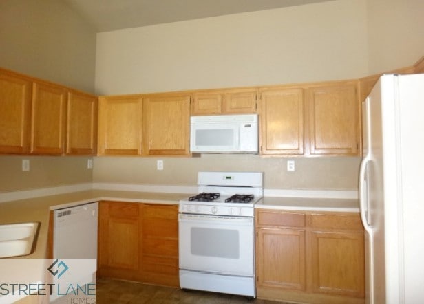 Building Photo - 6056 Shadow Oak Dr
