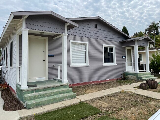 Front of Duplex - 361 Franklin Ln
