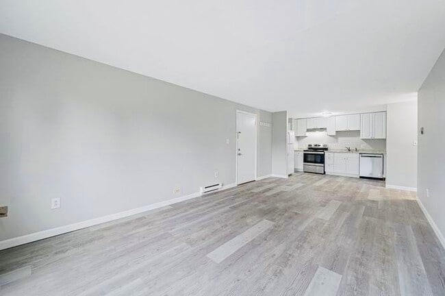 Building Photo - 14B Mayberry Dr