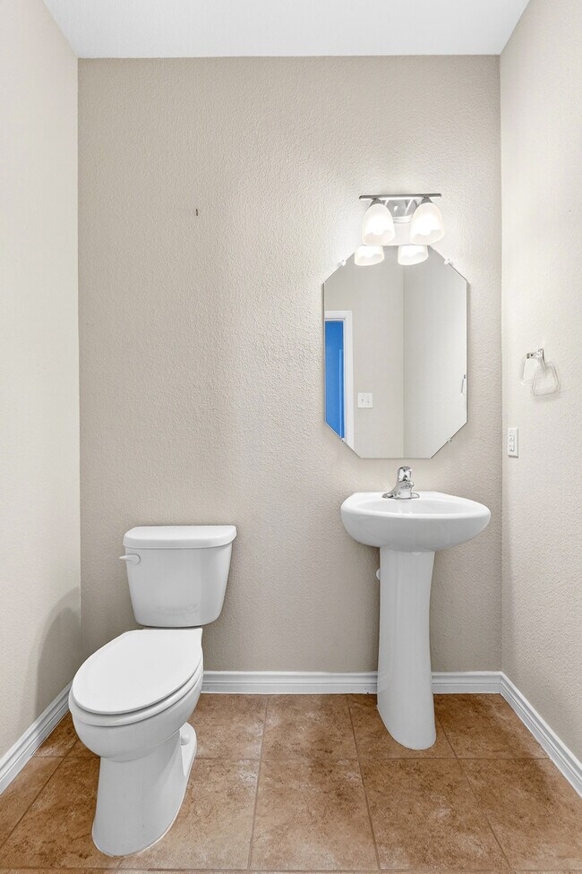 Foto del edificio - 6408 Tanzanite Dr