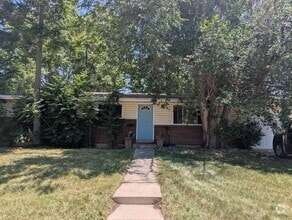 Building Photo - 710 37th St