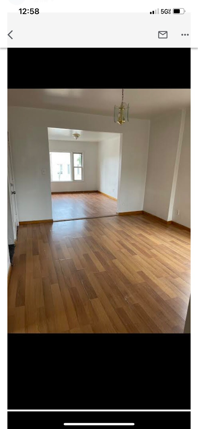 Foto del edificio - 3812 S Parnell Ave