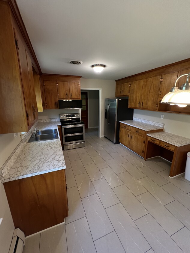 Foto del edificio - 8188 Meadowview Ln