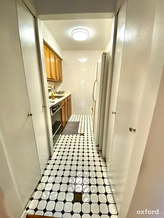 Foto principal - 142 North 3rd Street