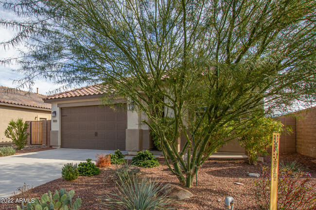 Building Photo - 8451 S 164th Dr