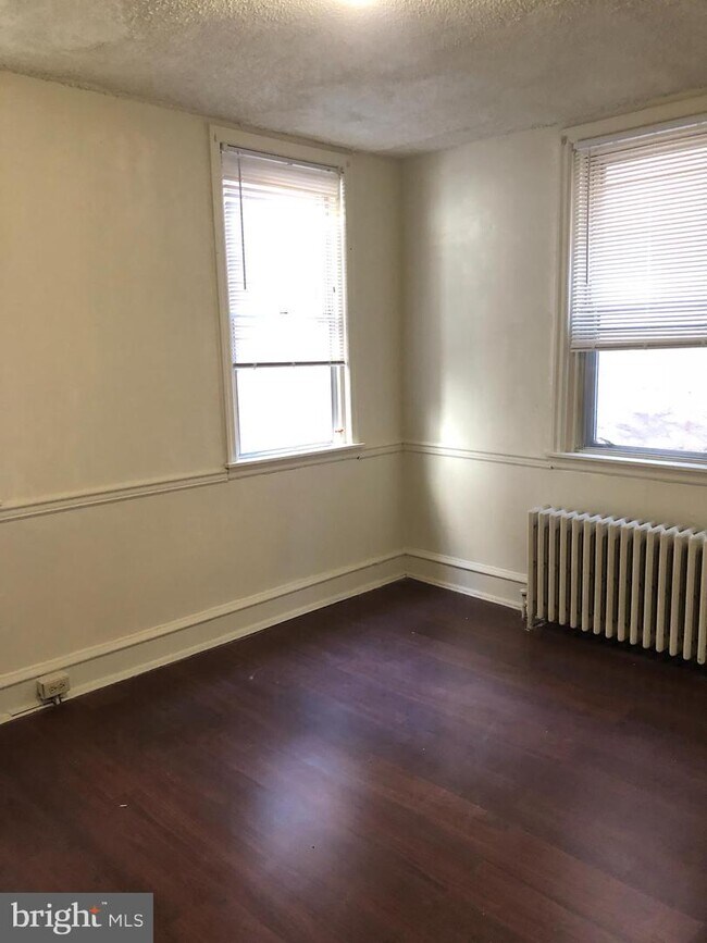 Foto del edificio - 237 S 10th St
