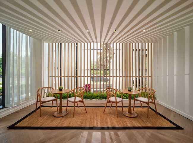 Foto del edificio - Azure National Landing