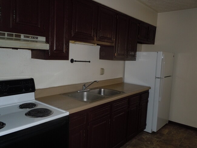 Building Photo - 205 Anthony Dr