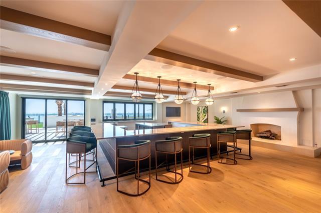 Foto del edificio - 3111 Sunset Blvd