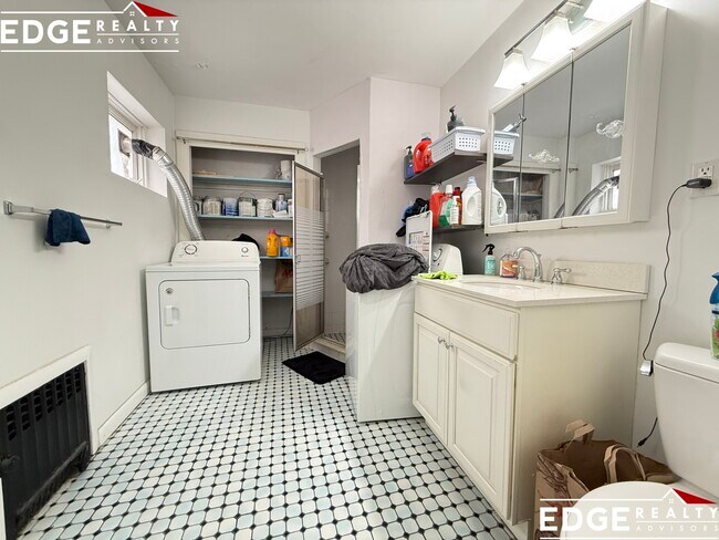 Foto del edificio - 33 Saint Paul St