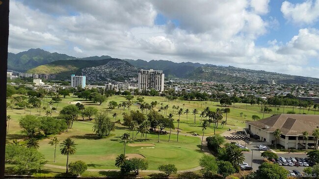 Building Photo - 320 Liliuokalani Ave