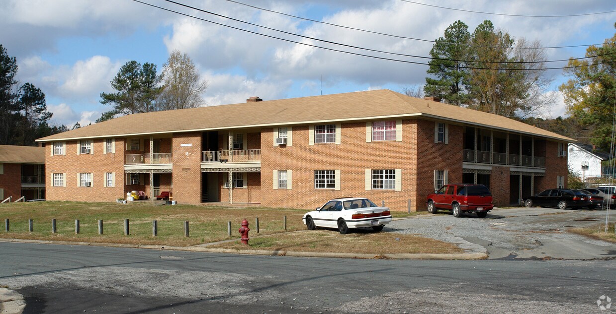 Primary Photo - 102 W Channing Ave