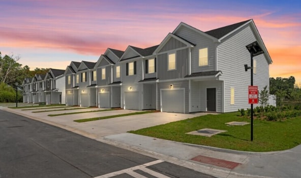Foto del edificio - 5794 Ogeechee Rd