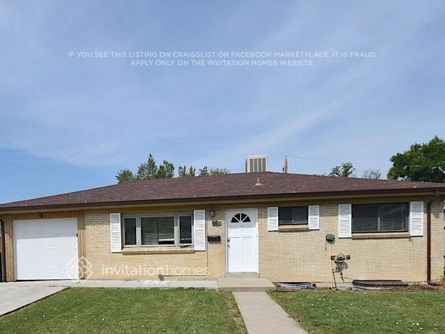 Building Photo - 8011 Stuart Pl