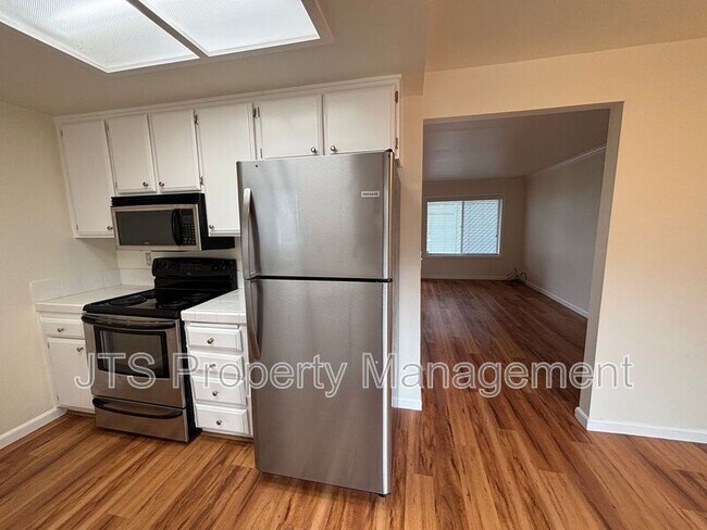 Foto del edificio - 2515 Merrychase Dr