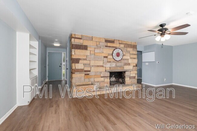Foto del edificio - 1938 Woodlawn Ave SE