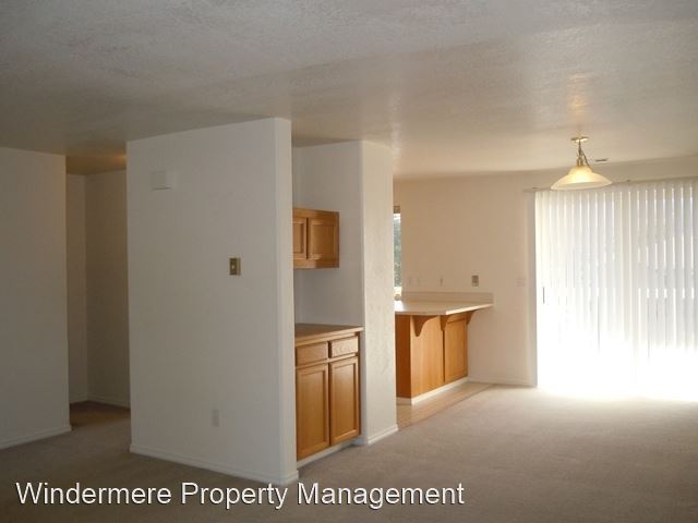 Foto del edificio - 801 Blueberry Ln