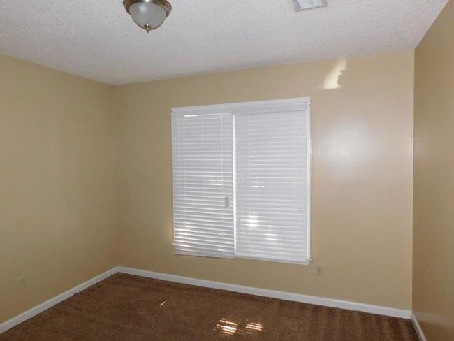 Building Photo - 7827 Freehold Dr