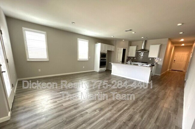 Foto del edificio - 8388 Druids Glen Dr