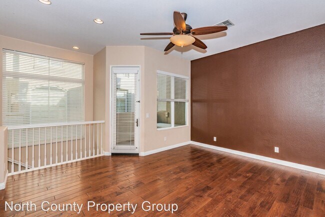 Building Photo - 2 br, 2.5 bath House - 594 Almond Rd