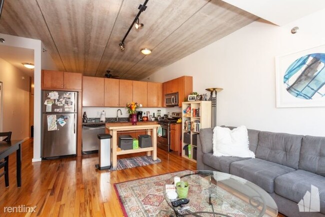 Foto del edificio - 625 N Franklin St