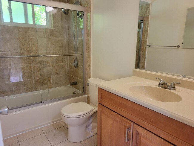 Foto del edificio - 3148 Middlefield Rd
