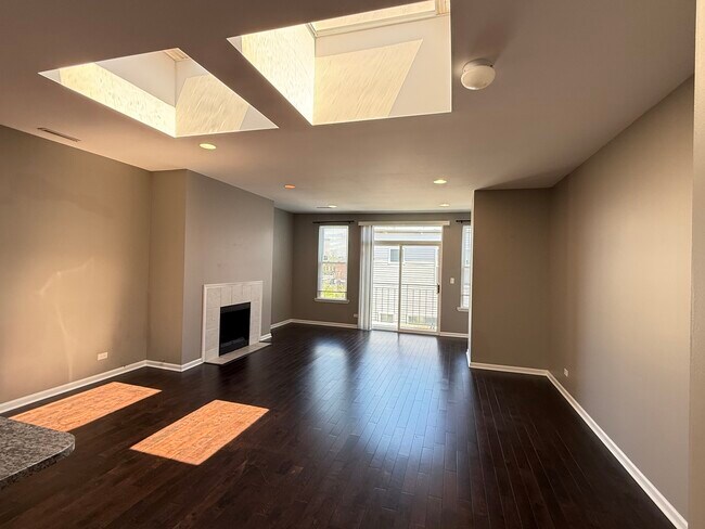 Foto del edificio - 3516 N Sheffield Ave