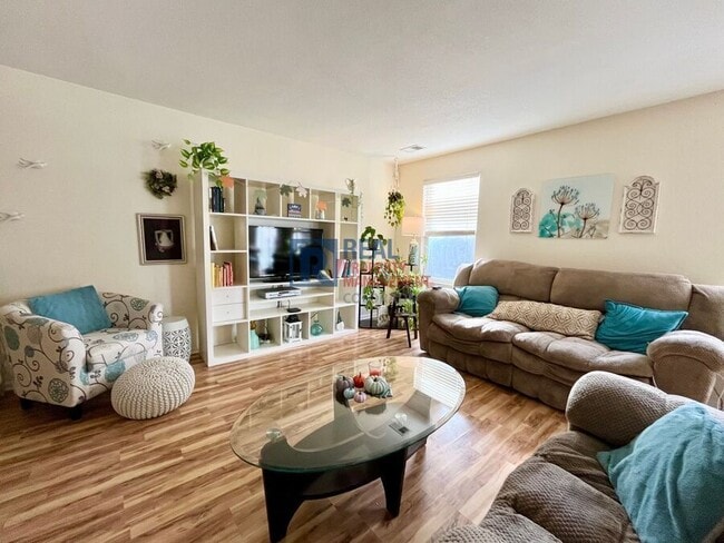 Building Photo - 5443 S Quatar Ct