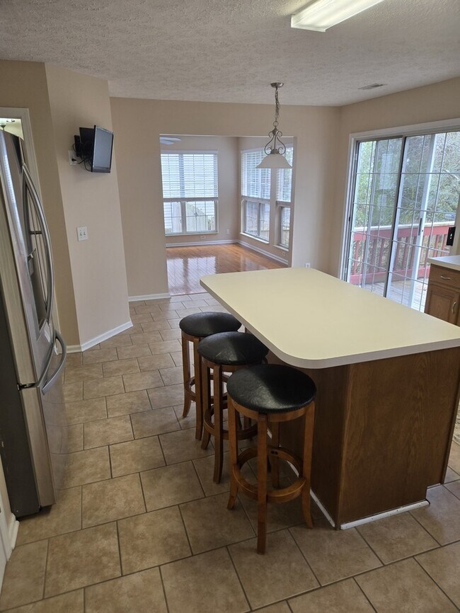 Building Photo - 6153 Hampton Hall Way