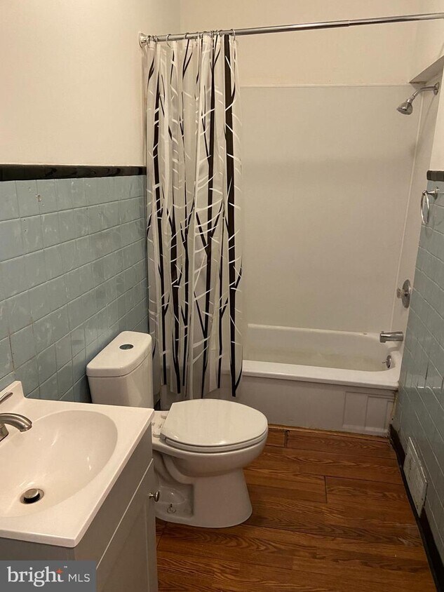 Foto principal - 446 Chestnut St