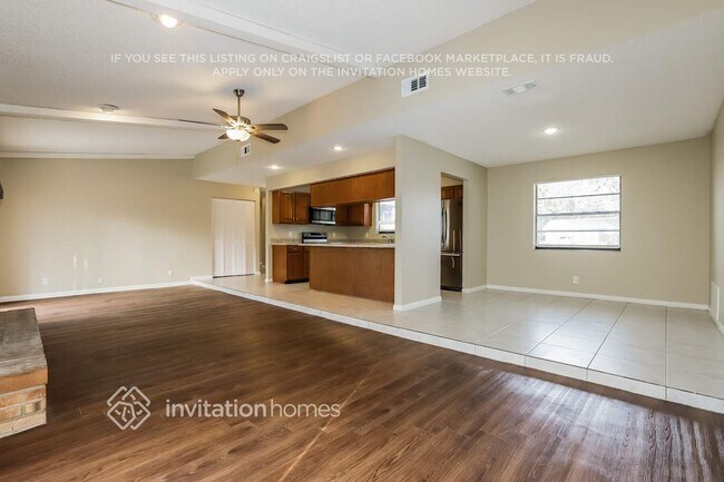 Building Photo - 8502 Dee Cir