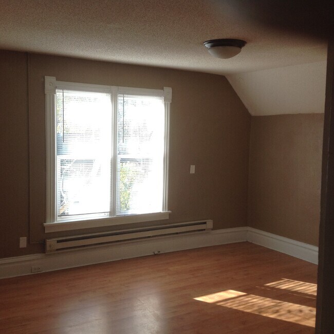 Foto del edificio - 602 2nd St SW