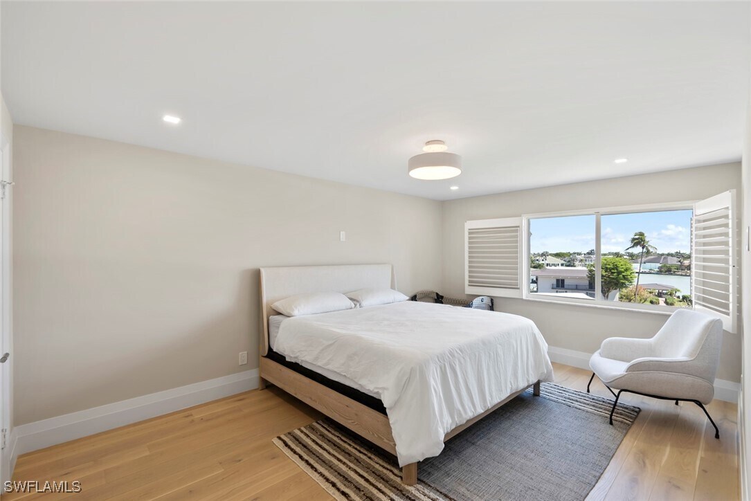 Foto principal - 3410 Gulf Shore Blvd N