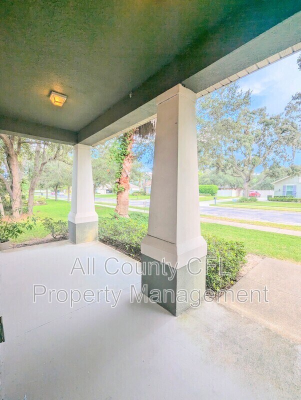 Foto del edificio - 2573 Tree Meadow Loop