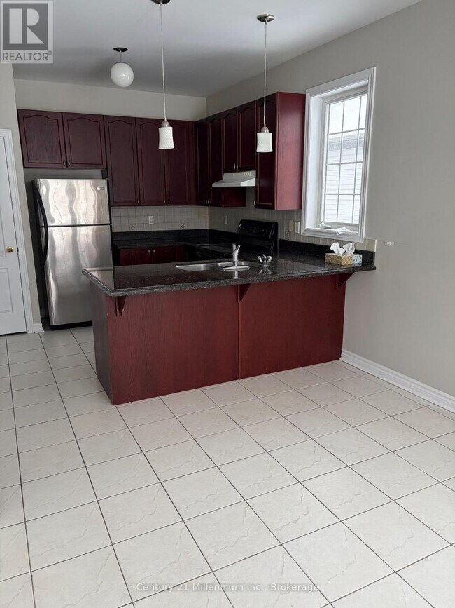 Photo du bâtiment - 170 41st St S