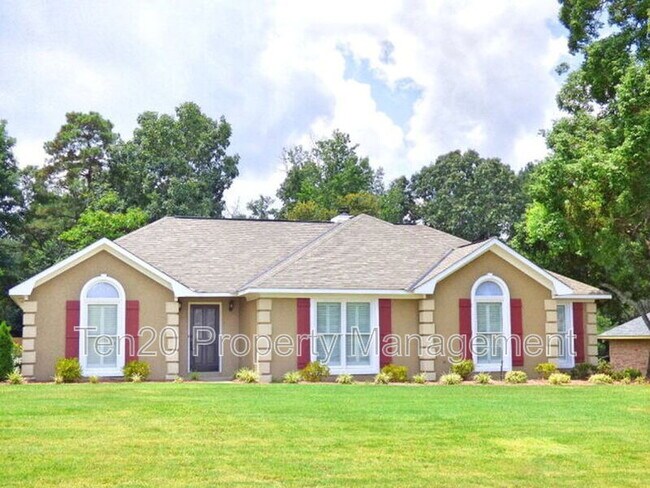 Foto del edificio - 2723 Summerfield Pl