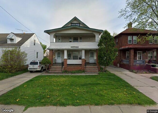 Building Photo - 10715 Wadsworth Ave