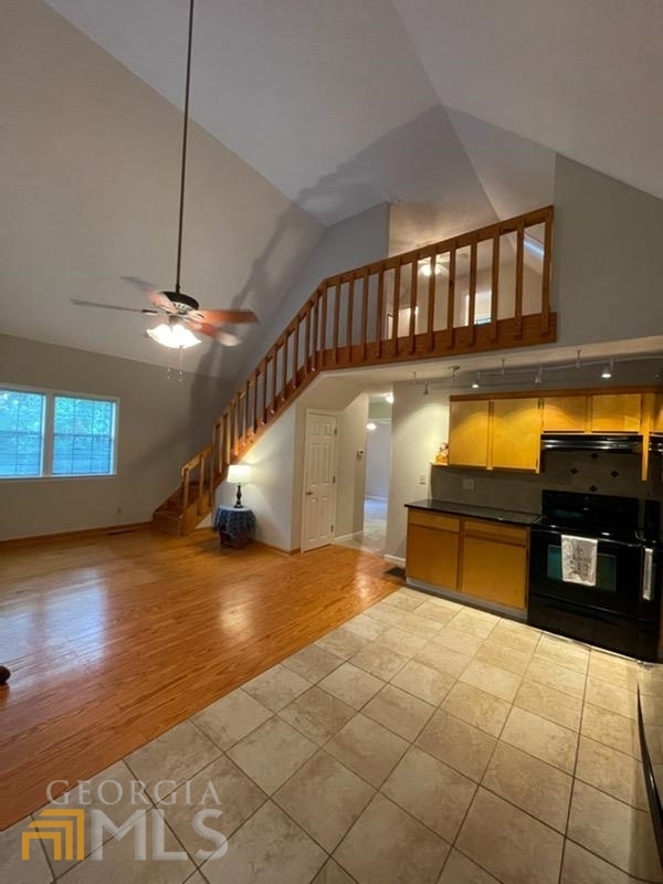 Foto del edificio - 253 Eastern Cross Ln