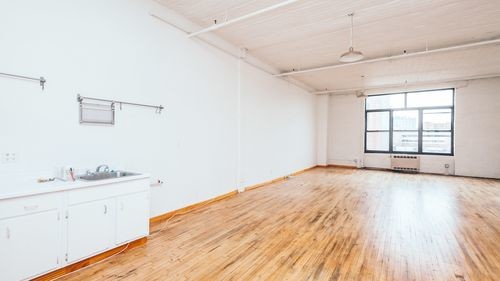 Building Photo - 9 White St