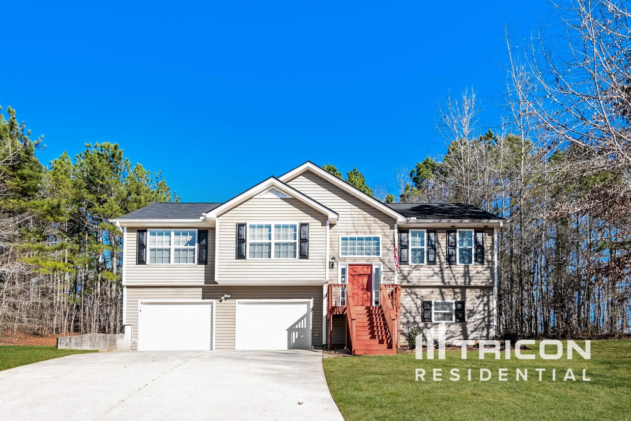 2 Bo Crossing Temple GA House Rental in Temple, GA