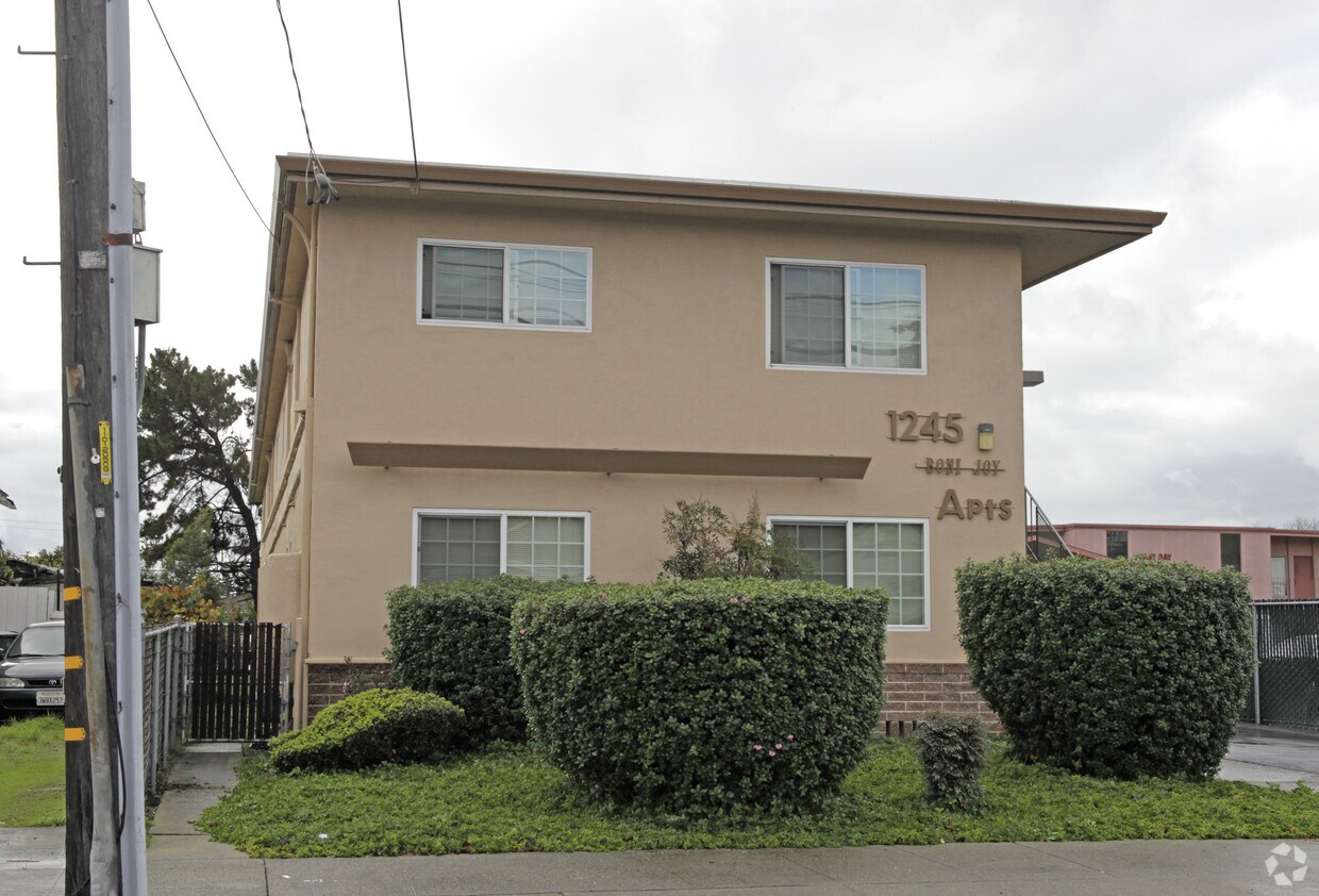 Edificio - 1245 Pacific Ave