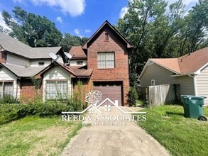 Building Photo - 2150 Woodfield Park Rd