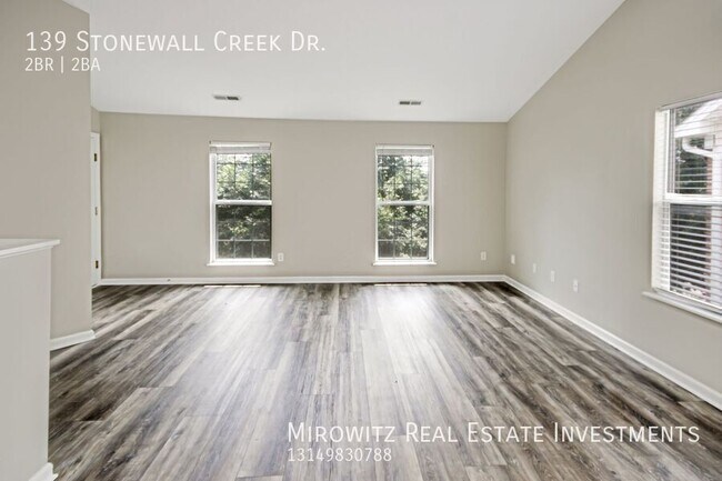 Foto del edificio - 139 Stonewall Creek Dr