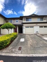 Building Photo - 95-967-967 Ukuwai St