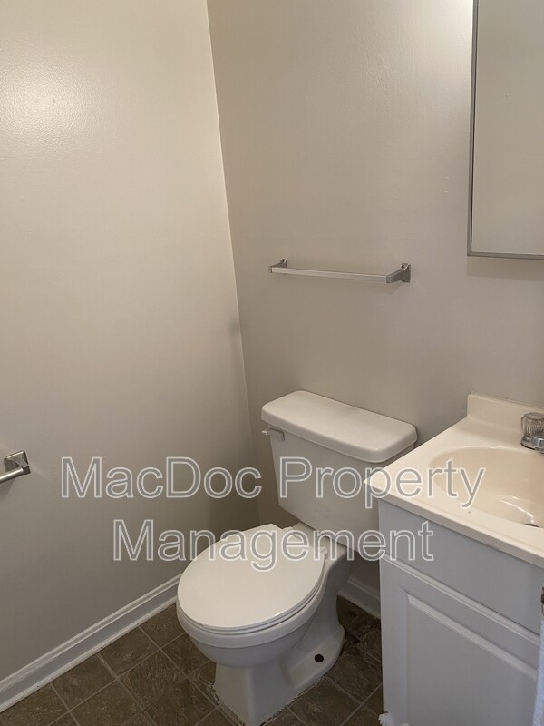 Foto del edificio - 298 Red Oak Dr