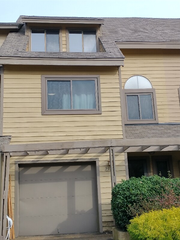 2320 Kingbird Ln, Virginia Beach, VA 23455 Condo for Rent in Virginia